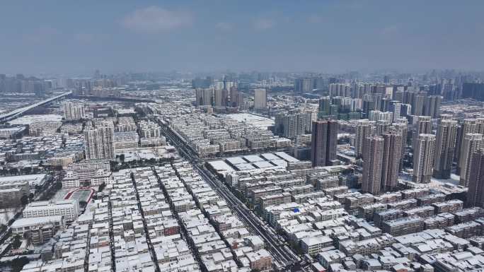 航拍襄阳樊城区城中村自建房城市雪景风光