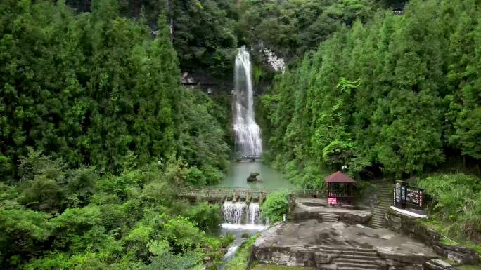 贵州山水小瀑布