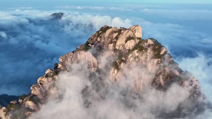 4K黄山景区天都峰云海航拍