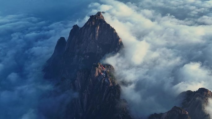 4K黄山云海航拍黄山风景区天都峰玉屏楼