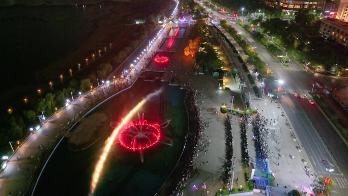 江西南昌红谷滩区秋水广场音乐喷泉夜晚夜景