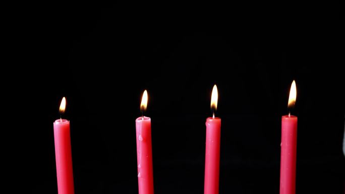 红色蜡烛 烛光 红色圆形蜡烛