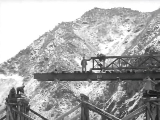 抗美援朝志愿军铁路运输桥梁运输线影像