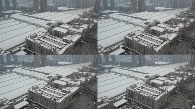 武汉市冻雨加暴雪 大量旅客滞留 汉口站