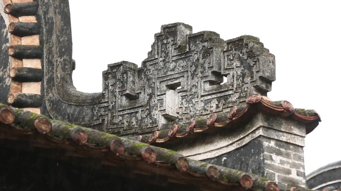 广东省 雨天 古建筑屋檐 滴水