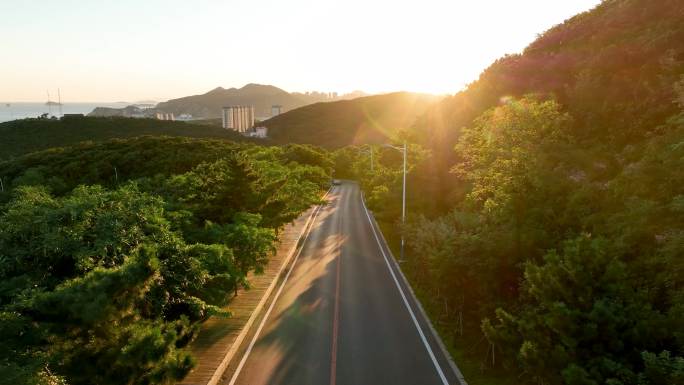 滨海路车流