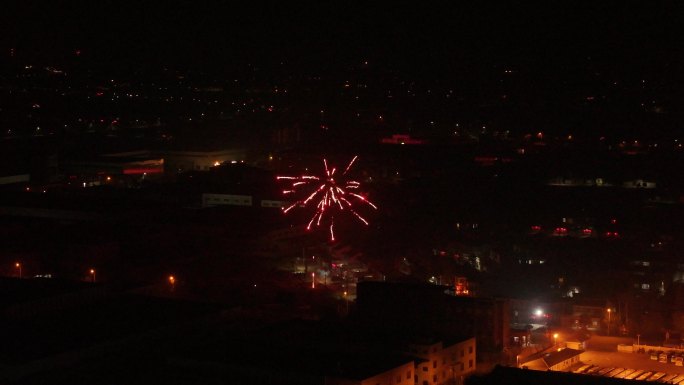 航拍乡镇农村春节大年夜烟花齐放