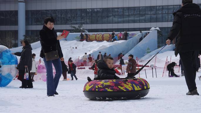 兰州万达茂水世界滑雪娱乐8