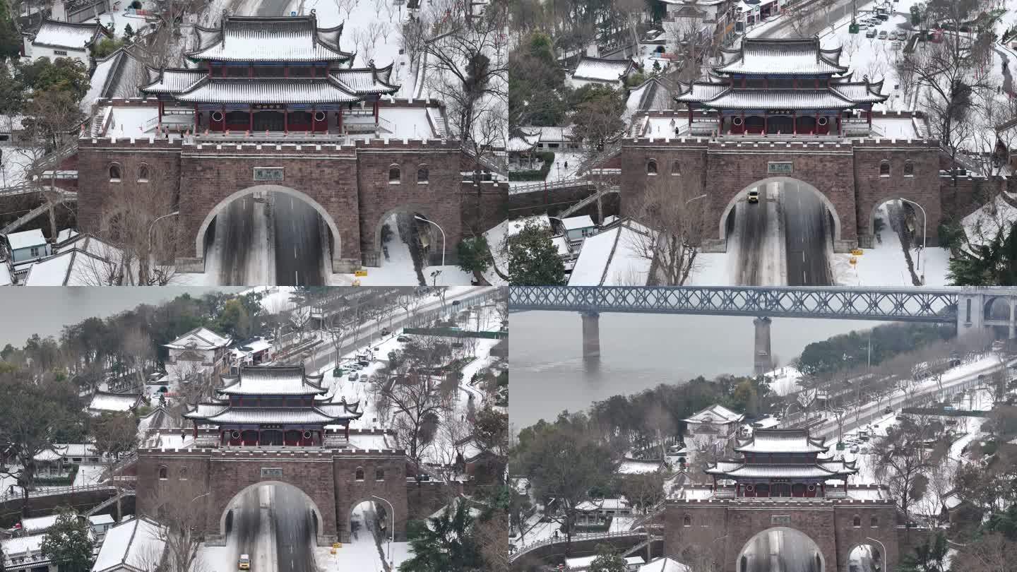 武汉航拍雪景古建筑铁门关晴川阁长江大桥