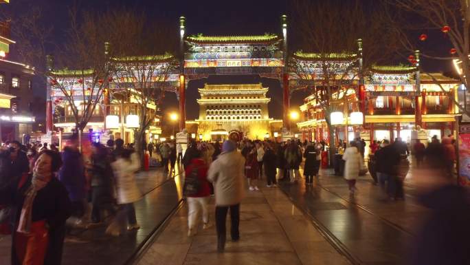夜经济人流穿梭北京前门商业街北京夜景延时