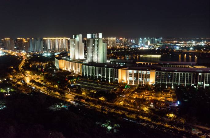 无锡市政府延时夜景