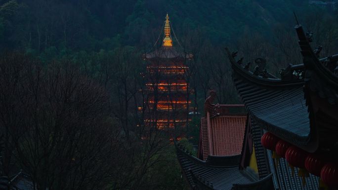 阴雨天杭州法喜讲寺的塔