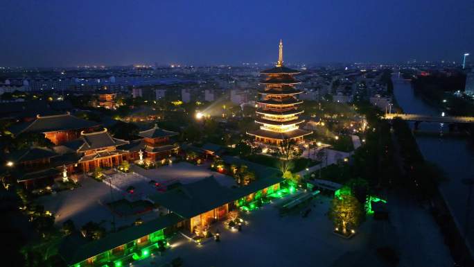 上海宝山罗店宝山寺夜景