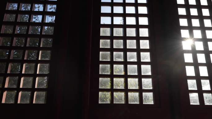 古典古风窗户阳光时间影子