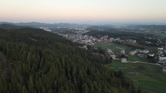 村庄自然风景大山航拍