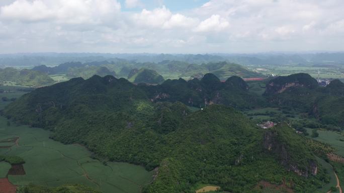 贵州 桂林山水 中国最美高速 合那高速