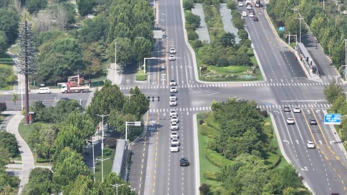 河南郑州红旗汽车车队郑州地标打卡航拍