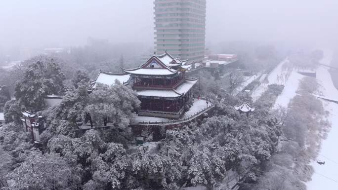 【航拍】晴川阁雪景01