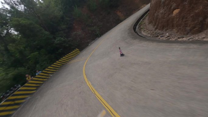 「FPV」穿越机惠州南昆山道路速度感空镜