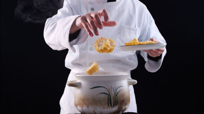 厨师煲汤-大骨汤-炖汤锅-莲藕排骨-升格