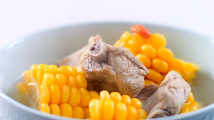 玉米排骨汤-完整版-清炖玉米-排骨炖玉米