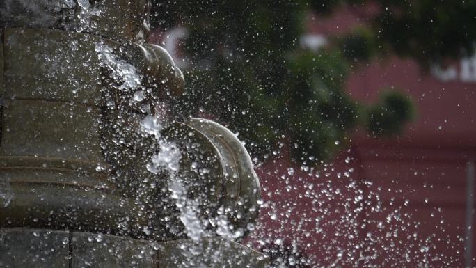马来西亚殖民地马六甲荷兰红屋广场雕塑喷泉