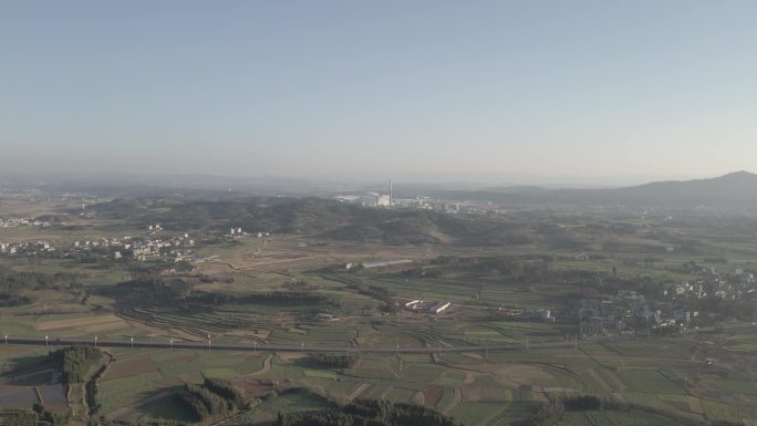 村庄自然风景大山航拍