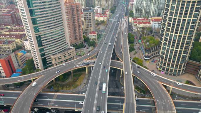 上海市黄浦区鲁班路立交桥车流延时风景视频