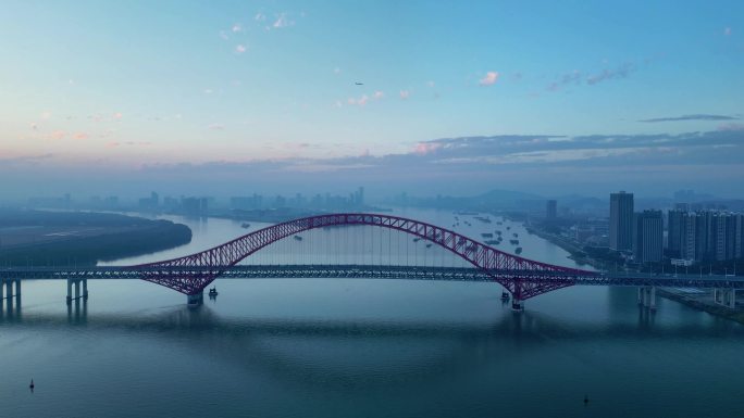 夕阳蓝调明珠湾大桥
