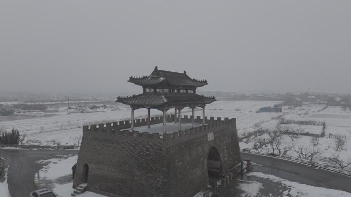 航拍山东荣成成山卫武宁门北门城楼龙年雪景