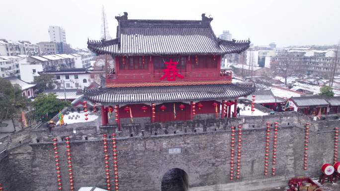 荆州古城宾阳楼航拍雪景