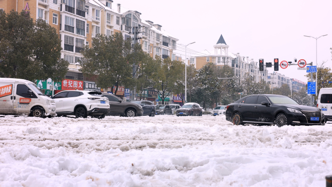 荆州雪景 雪后交通 荆州大雪冻雨后交通