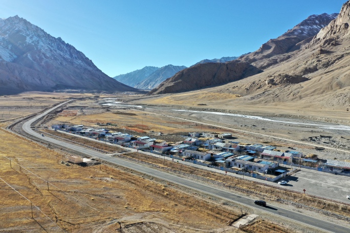 新疆 瓦罕第一村  4K航拍