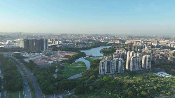 月荷湖航拍湿地公园东莞松山湖区生态景观