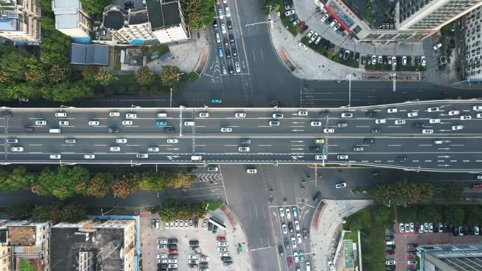 城市高架桥拥堵交通航拍