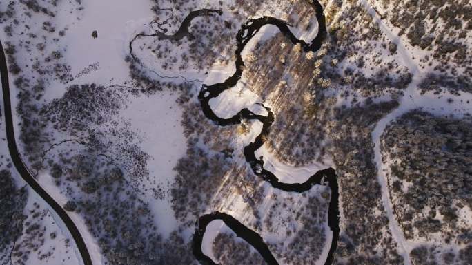 雪后夕阳普达措雪后风光