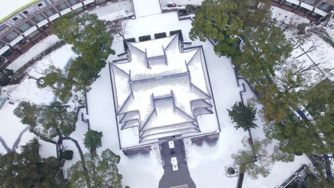 武汉龙王阁景区航拍雪景