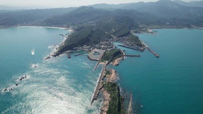台湾北部海岸线野柳海港渔村滨海城市港口