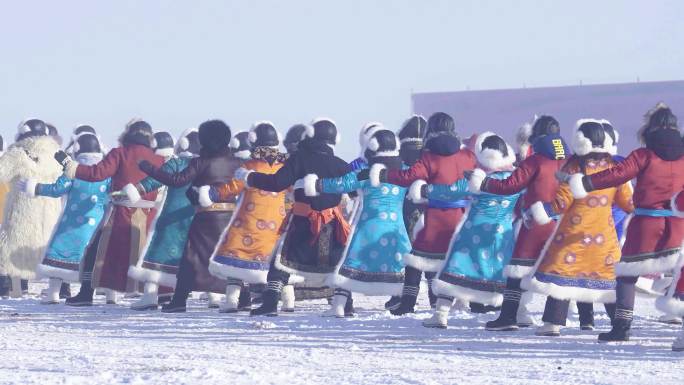 蒙古舞表演   冬季那达慕大会