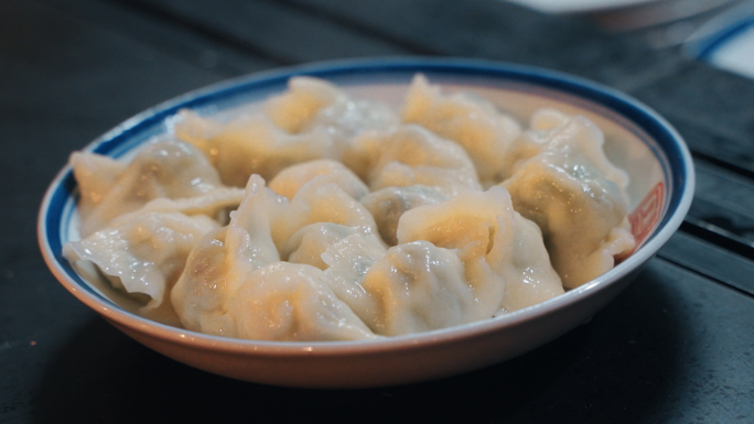 饺子包饺子饺子馆美食