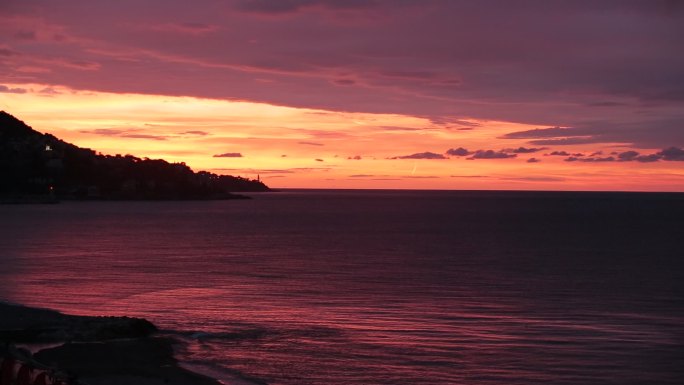 夕阳海边天空