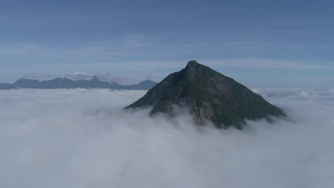 信宜 风光 山峰 石根山 信宜石根山