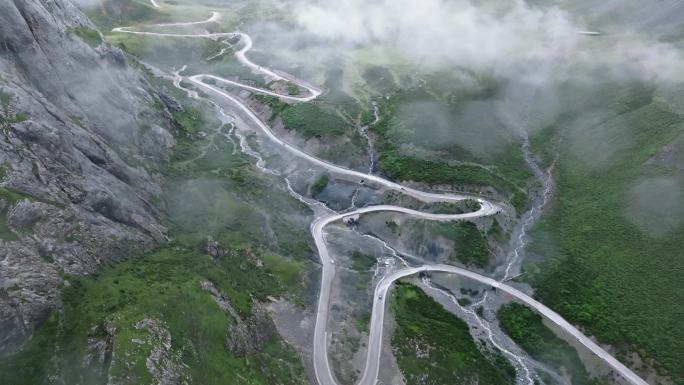 4k雨后洛克之路蜿蜒山路