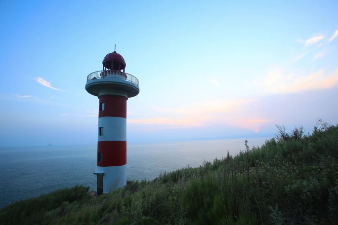 4k青岛灵山岛灯塔落日大海延时