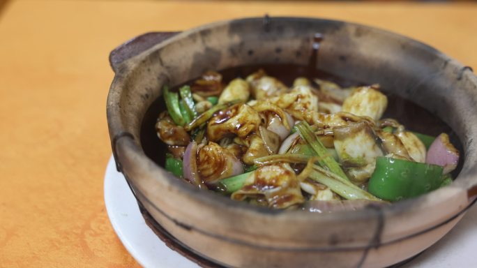 粤菜啫啫煲，啫啫煲鱼泡