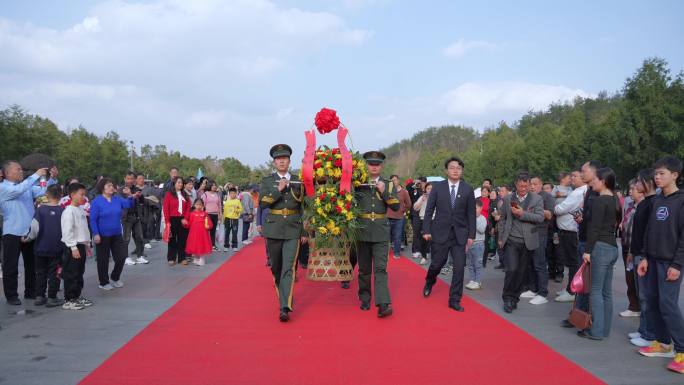 毛泽东铜像广场