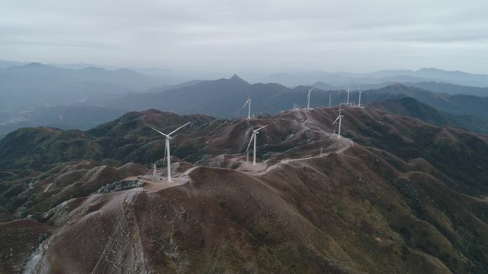 信宜钱排风车山冰挂航拍