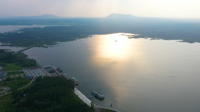 五大连池火山堰塞湖