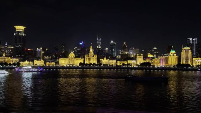 王家卫风格上海外滩夜景殖民建筑轮船