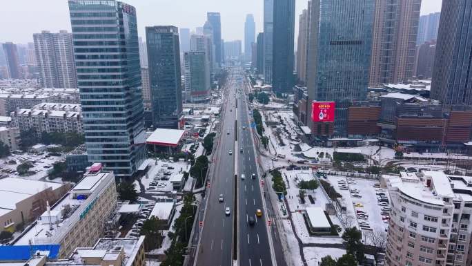武汉城市冻雨雪灾积雪